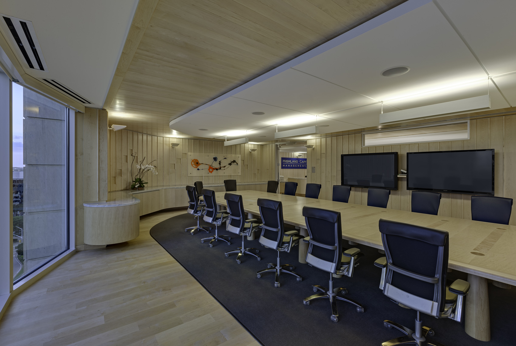 HighlandCapital_interior_05