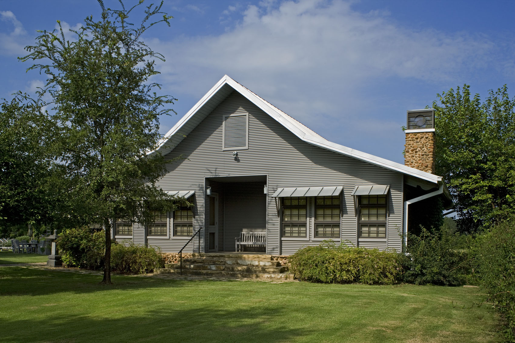 LydayFarms_exterior_01