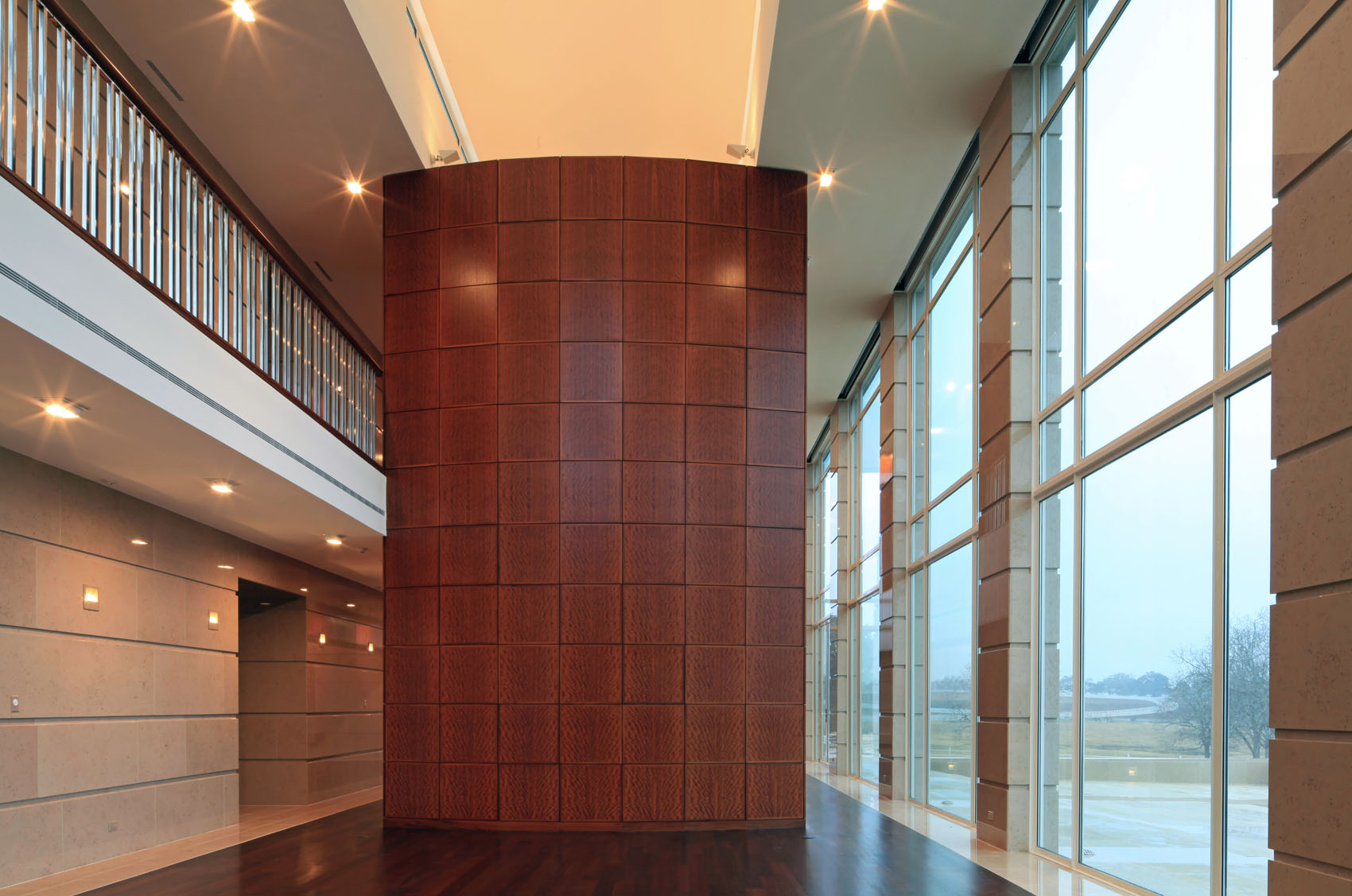 OakField_interior_05