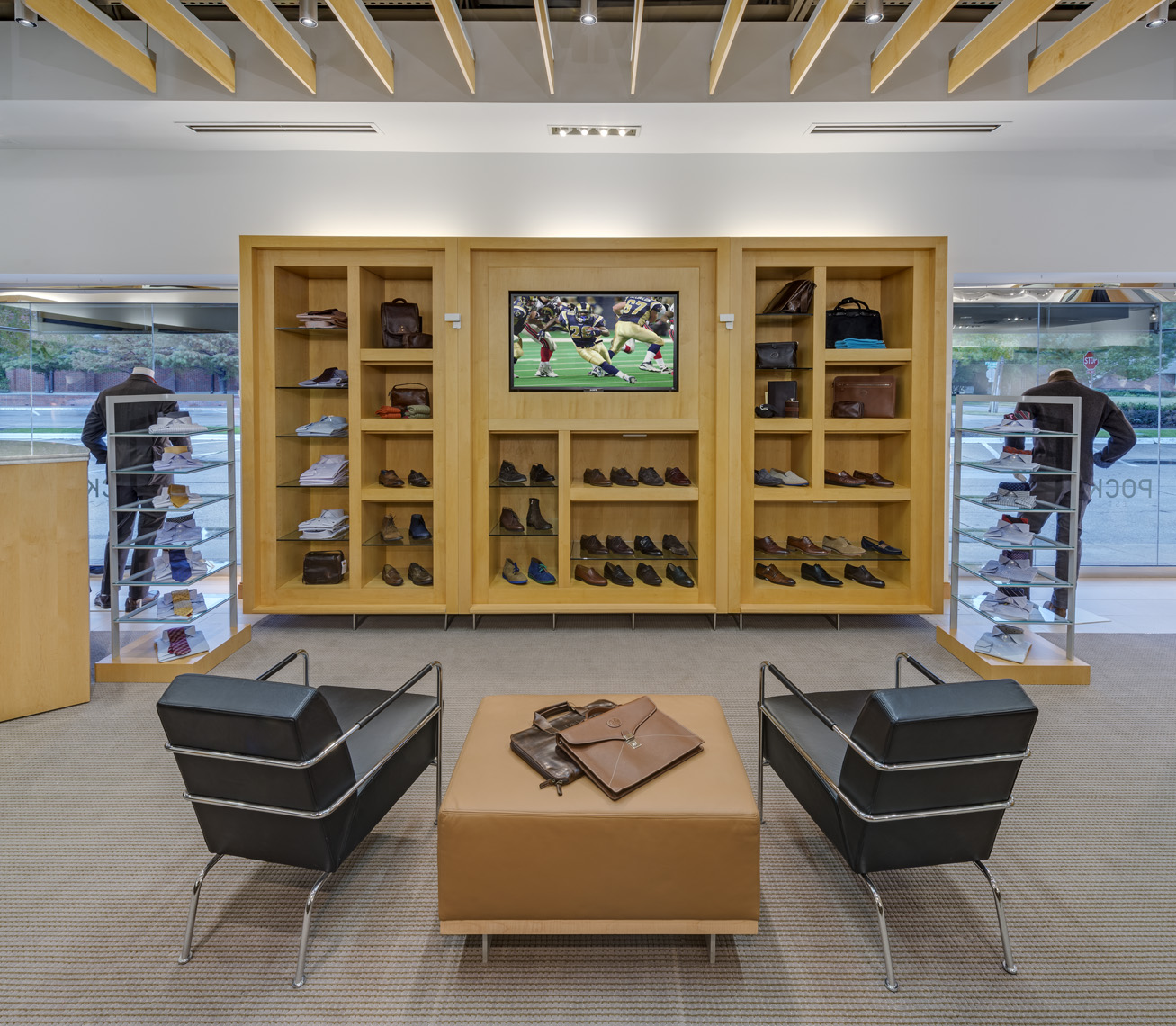PocketsPrestonCenter_interior_06